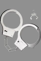 Manette in metallo con chiavi