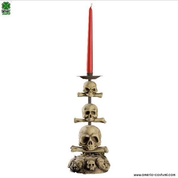 Kerzenhalter mit Totenkopf