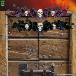 Door cover with roses and skulls
