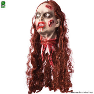 At?rn?nd capul femeii taiate