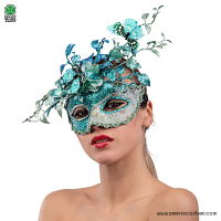 Aquamarin-Maske mit Verzierungen